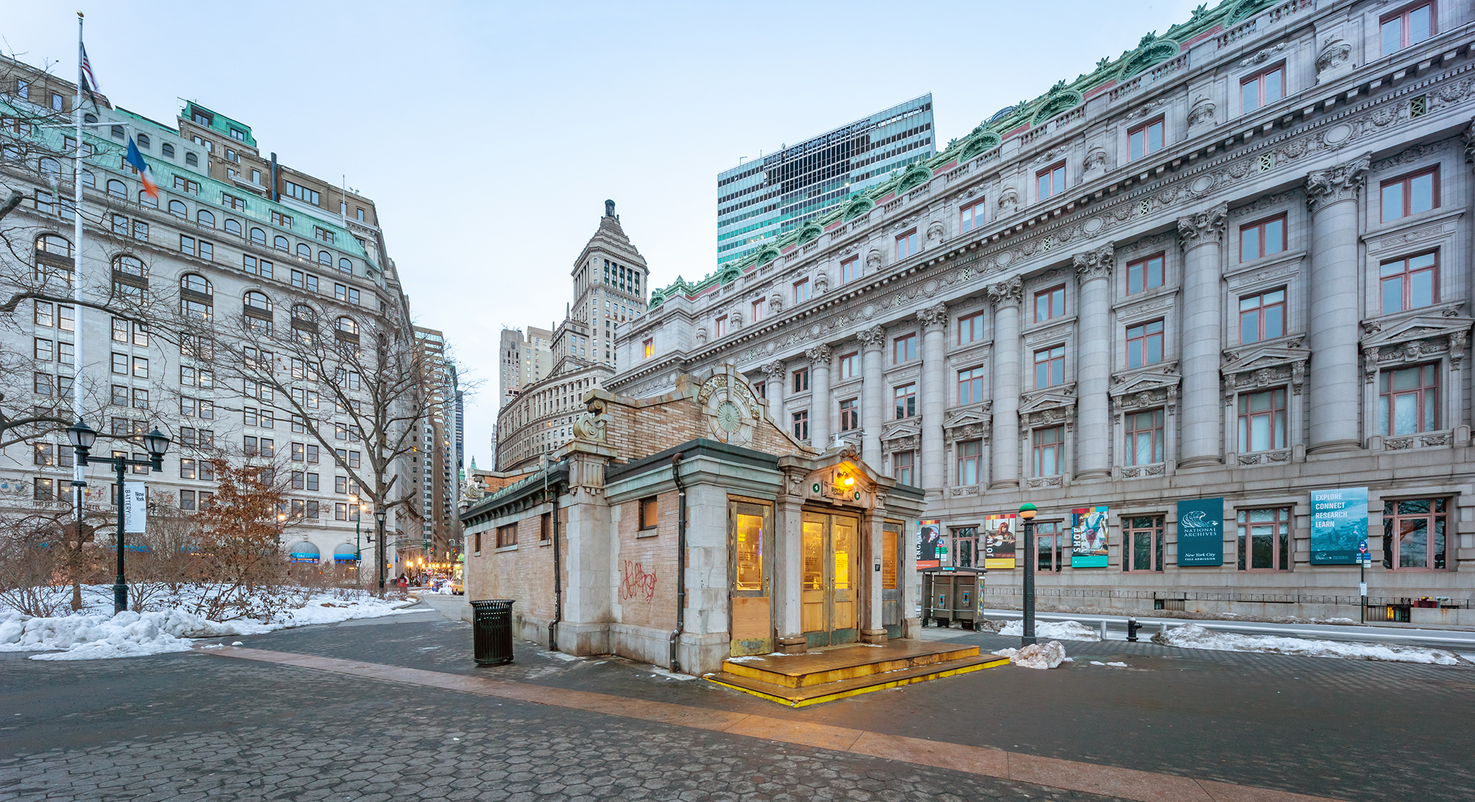 Manhattan's Financial District Bowling Green Station